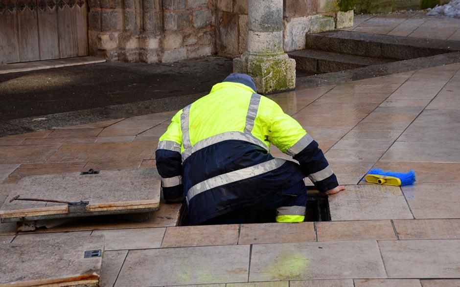 comment déboucher des wc Montreuil